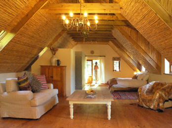 Appleby Guesthouse pool area